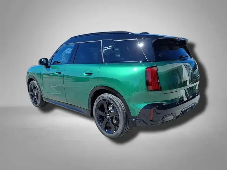 Gebraucht Mini John Cooper Works Countryman 170 PS (125 kW) 2026 British racing green metallic SUV