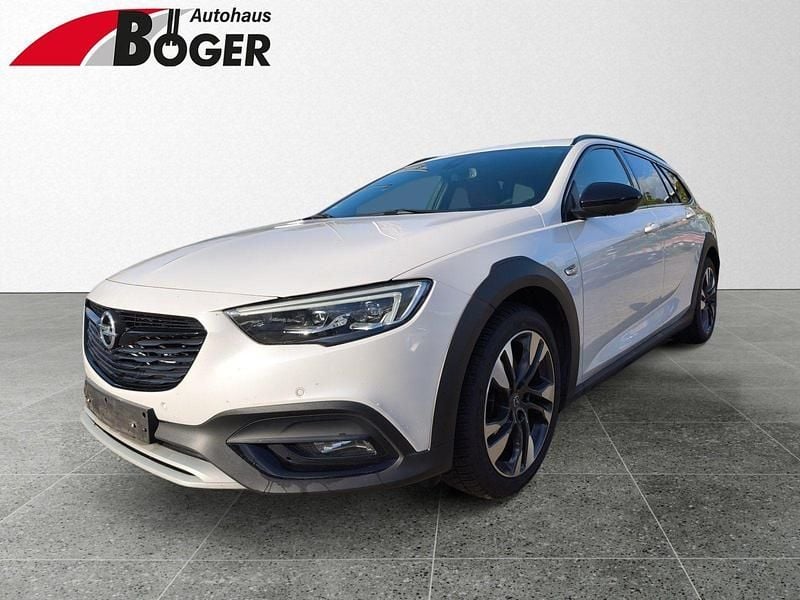 Gebraucht Opel Insignia Country Tourer Exklusiv 209 PS (153 kW) 2020 Abalone weiss (p3s) Kombi