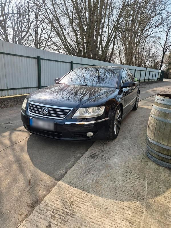Usata VW Phaeton 335 CV (246 kW) 2005 Blu Berlina