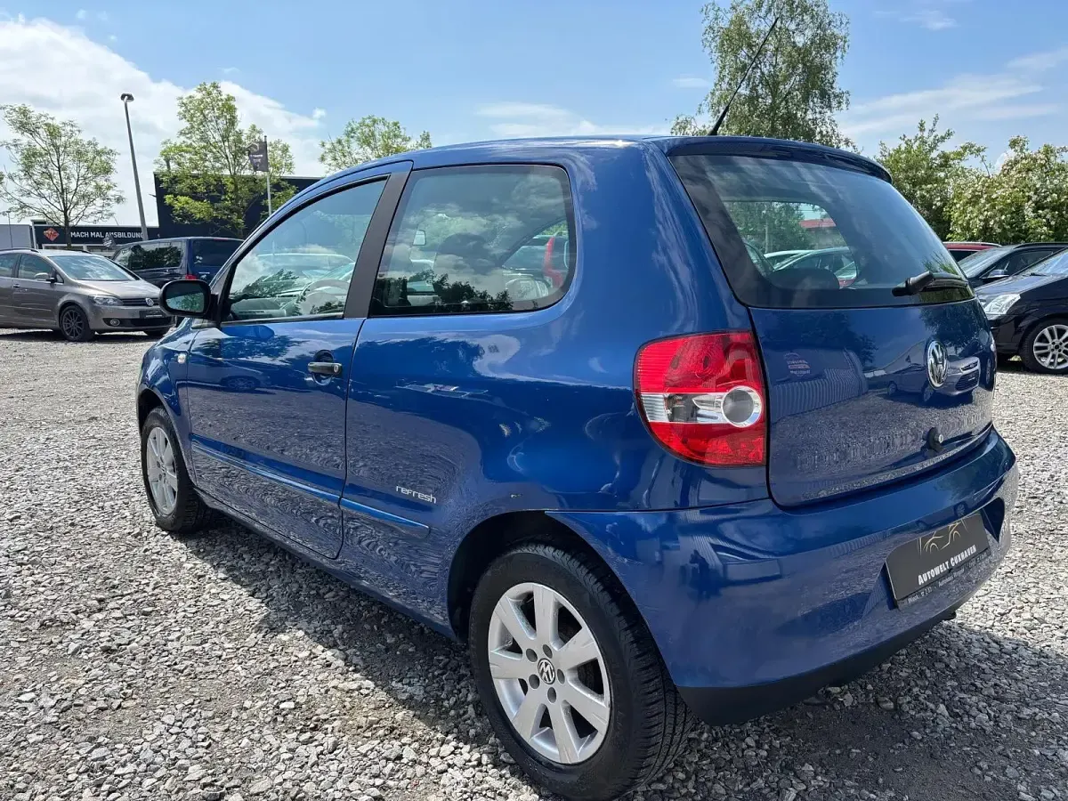 Gebraucht VW Fox 55 PS (40 kW) 2009 Blau Kleinwagen