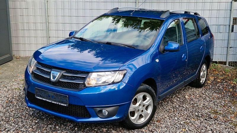 Blau Gebraucht 2013 Dacia Logan MCV Prestige Kombi | 6.090 € (Etwas zu teuer) - Bild 1/4
