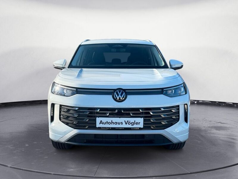 Neu VW Tayron Elegance 150 PS (110 kW) 2025 Weiß SUV