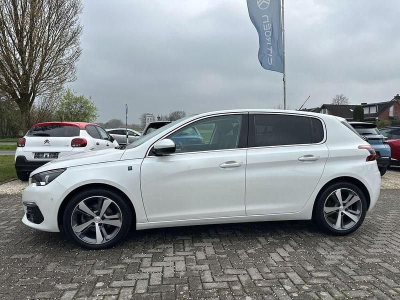 Second-hand Peugeot 308 131 CP (96 kW) 2018 Alb Berlinǎ
