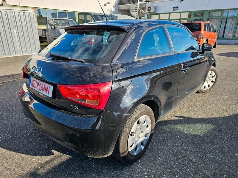 Gebraucht Audi A1 Sport 105 PS (77 kW) 2011 Schwarz Kleinwagen