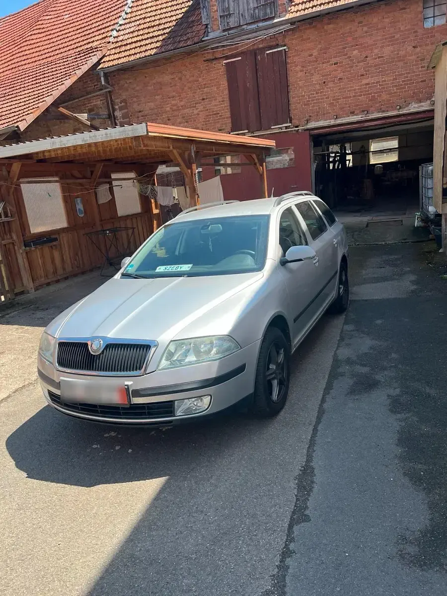 Gebraucht Skoda Octavia 140 PS (102 kW) 2007 Grau Kombi