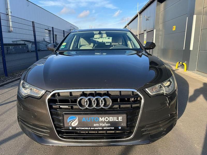 Gebraucht Audi A6 Comfort 204 PS (150 kW) 2012 Grau Kombi