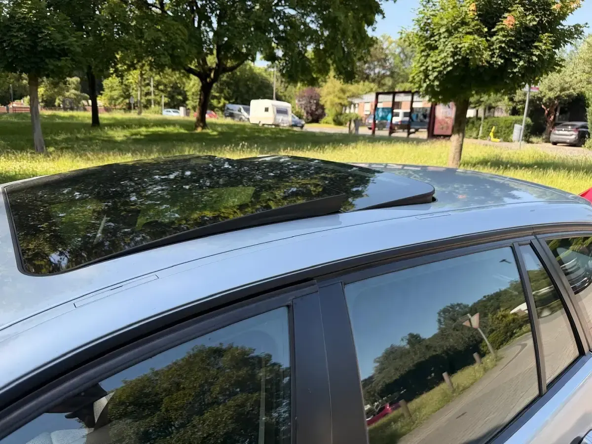 Gebraucht BMW 320 177 PS (130 kW) 2007 Silber Kombi