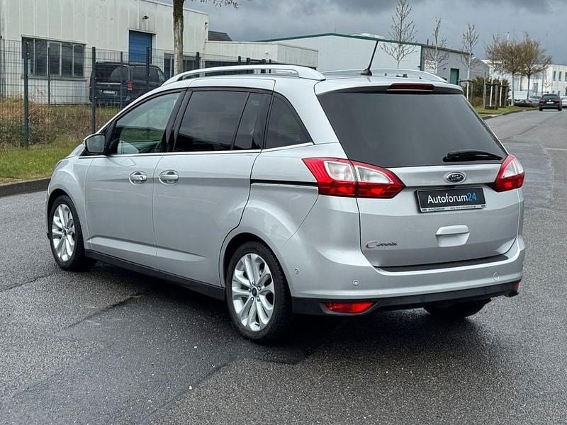 Gebraucht Ford Grand C-Max Titanium 150 PS (110 kW) 2019 Grau Van / Kleinbus