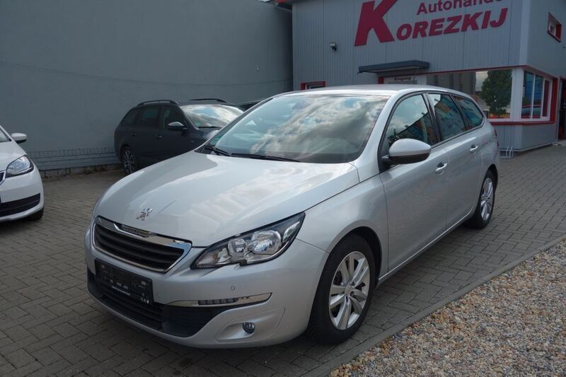 Grau Gebraucht 2015 Peugeot 308 Active Kombi | 6.989 € (Guter Preis) - Bild 1/4