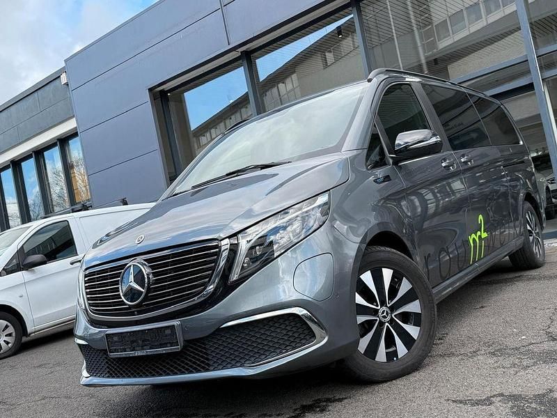 Selenitgrau Gebraucht 2021 Mercedes EQV300 Van / Kleinbus | 33.991 € (Superpreis) - Bild 1/4