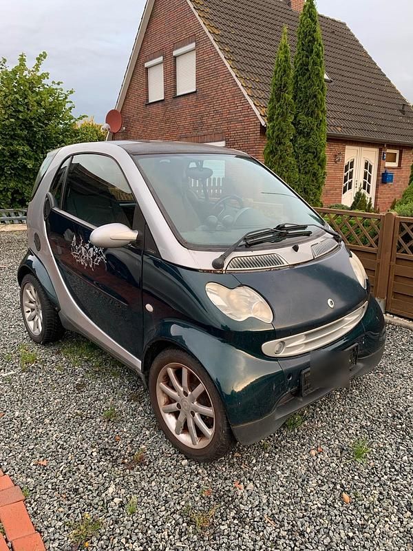 Grün Gebraucht 2006 Smart ForTwo Coupé Kleinwagen | 2.000 € - Bild 1/4