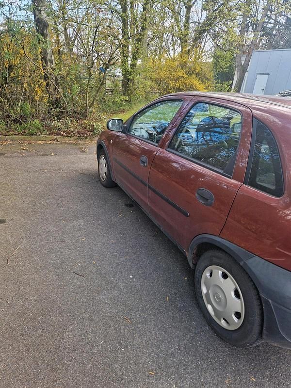 Gebraucht Opel Corsa 75 PS (55 kW) 2001 Rot Kleinwagen