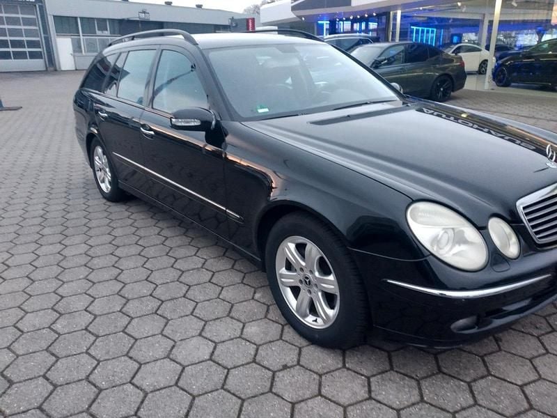 Gebraucht Mercedes 320 204 PS (150 kW) 2004 Schwarz Kombi