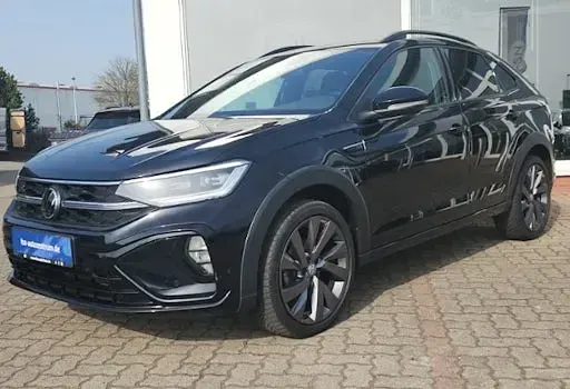 Gebraucht VW Taigo IQ Drive 150 PS (110 kW) 2021 Deep black perleffekt SUV