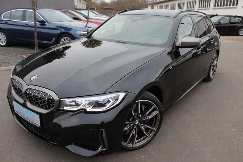 Black sapphire metallic Gebraucht 2022 BMW M340 M Sport Limousine | 39.980 € (Superpreis) - Bild 1/4