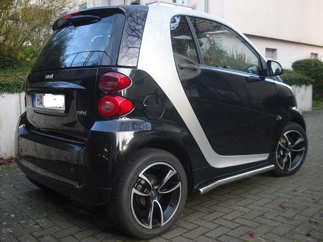Schwarz Gebraucht 2011 Smart ForTwo Coupé Coupé | 4.444 € (Guter Preis) - Bild 1/4
