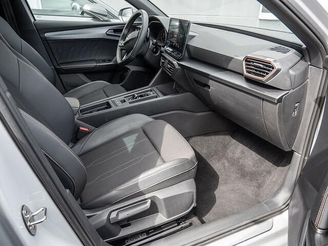 Gebraucht Cupra Leon Basis 150 PS (110 kW) 2024 Weiß Kombi