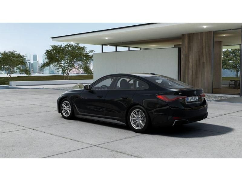 Neu BMW i4 Sport Line 250 kW (340 PS) 2026 Schwarz Limousine