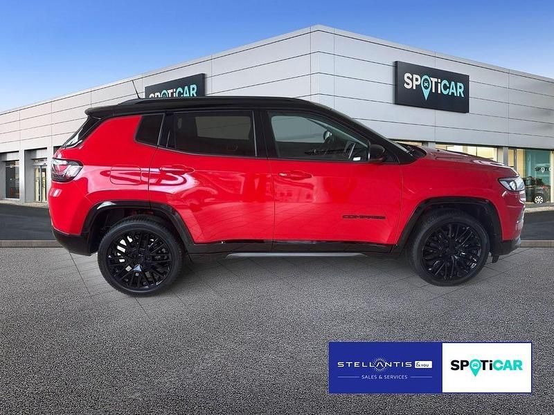 Second-hand Jeep Compass 131 CP (96 kW) 2024 Roșu SUV