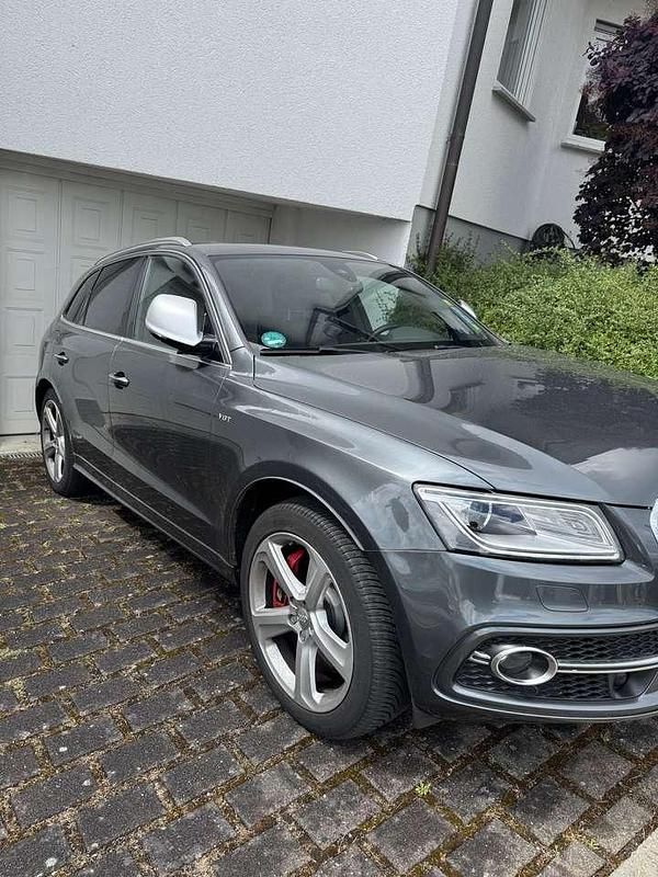 Grau Gebraucht 2015 Audi SQ5 SUV | 29.000 € (Fairer Preis) - Bild 1/1