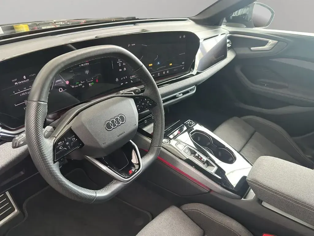 Gebraucht Audi A5 S-Line 204 PS (150 kW) 2025 Schwarz Kombi
