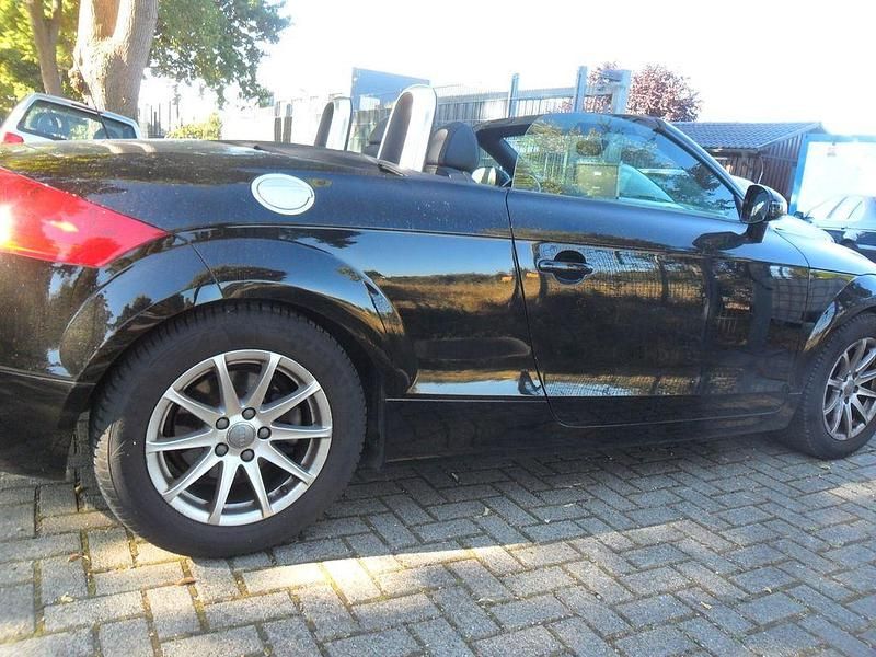 Gebraucht Audi TT Roadster Sport 160 PS (117 kW) 2008 Schwarz Cabrio