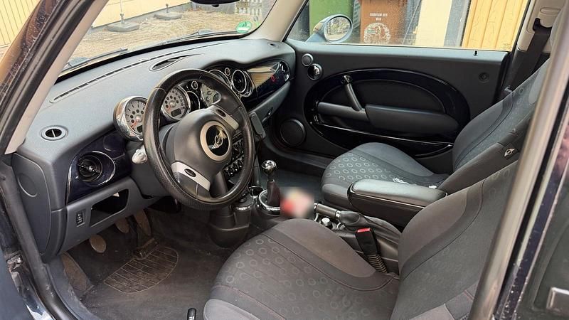 Gebraucht Mini Cooper Coupé Seven 116 PS (85 kW) 2006 Schwarz Coupé