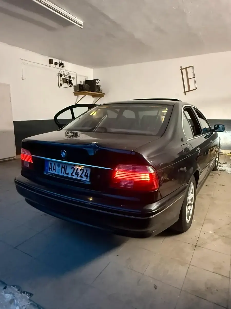 Gebraucht BMW 520 170 PS (125 kW) 2002 Schwarz Limousine