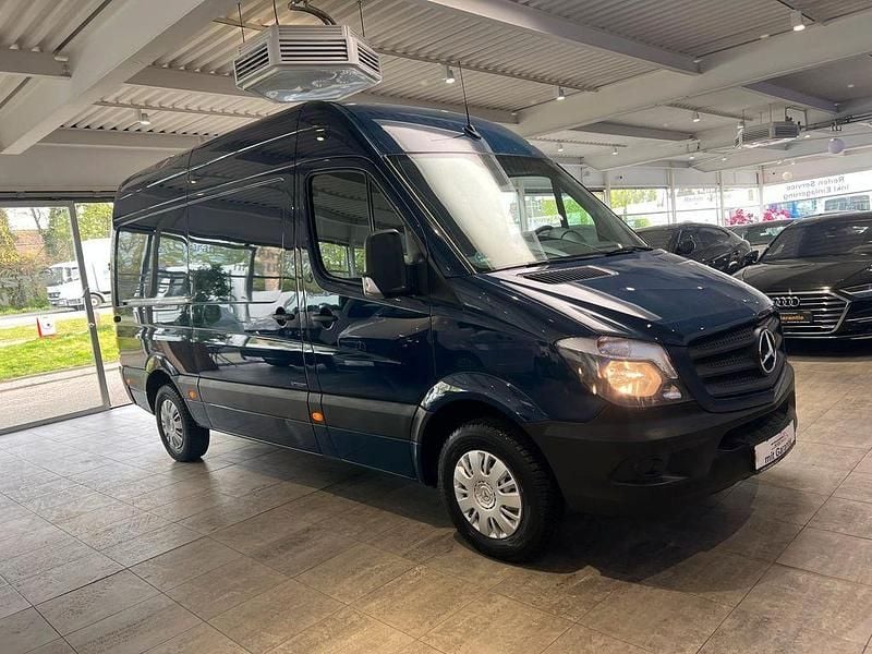 Gebraucht Mercedes Sprinter 163 PS (119 kW) 2018 Blau Van