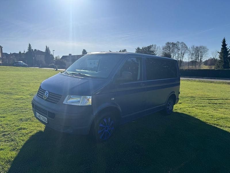 Gebraucht VW Transporter 105 PS (77 kW) 2004 Blau Van