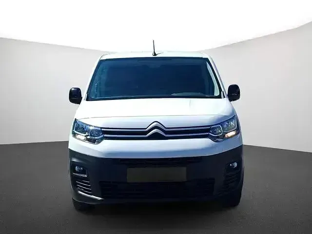 Gebraucht Citroën e-Berlingo 101 PS (74 kW) 2024 Weiß Limousine