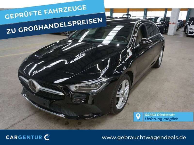 Nachtschwarz unilack Gebraucht 2021 Mercedes CLA200 Progressive Kombi | 23.890 € (Guter Preis) - Bild 1/2