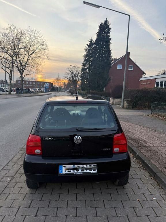 Gebraucht VW Lupo 50 PS (36 kW) 2003 Schwarz Kleinwagen