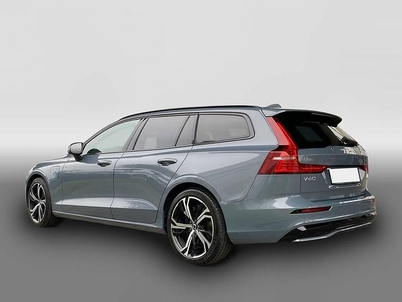 Gebraucht Volvo V60 Plus 455 PS (334 kW) 2023 Grau Kombi