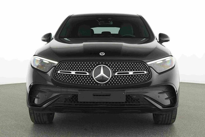 Gebraucht Mercedes GLC200 AMG 204 PS (150 kW) 2024 Schwarz SUV