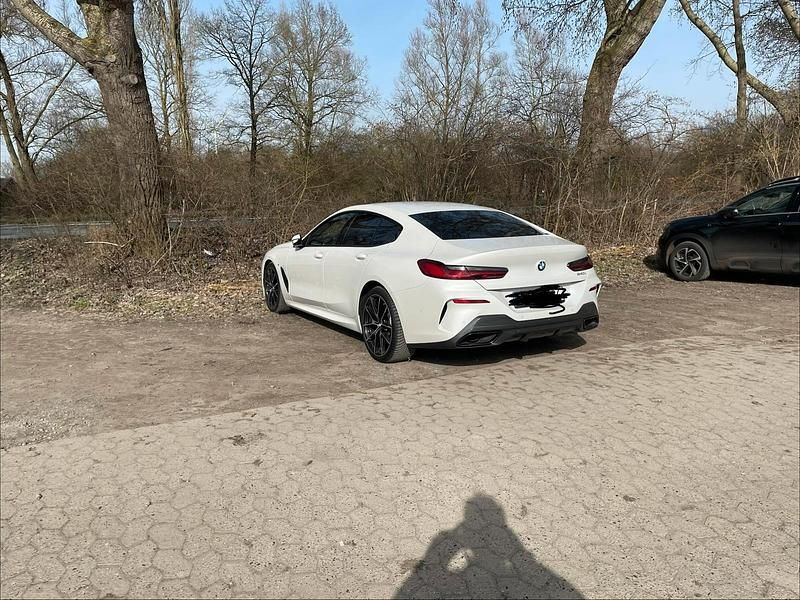 Gebraucht BMW 840 334 PS (245 kW) 2023 Weiß Coupé