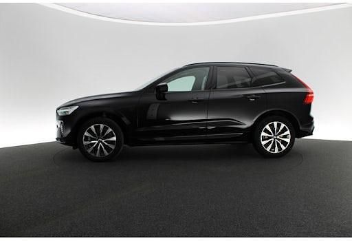 Gebraucht Volvo XC60 Plus 197 PS (144 kW) 2023 Schwarz SUV