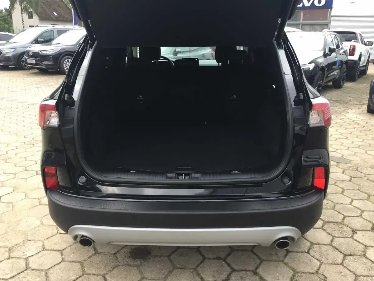 Gebraucht Ford Kuga Titanium X 152 PS (111 kW) 2024 Schwarz SUV