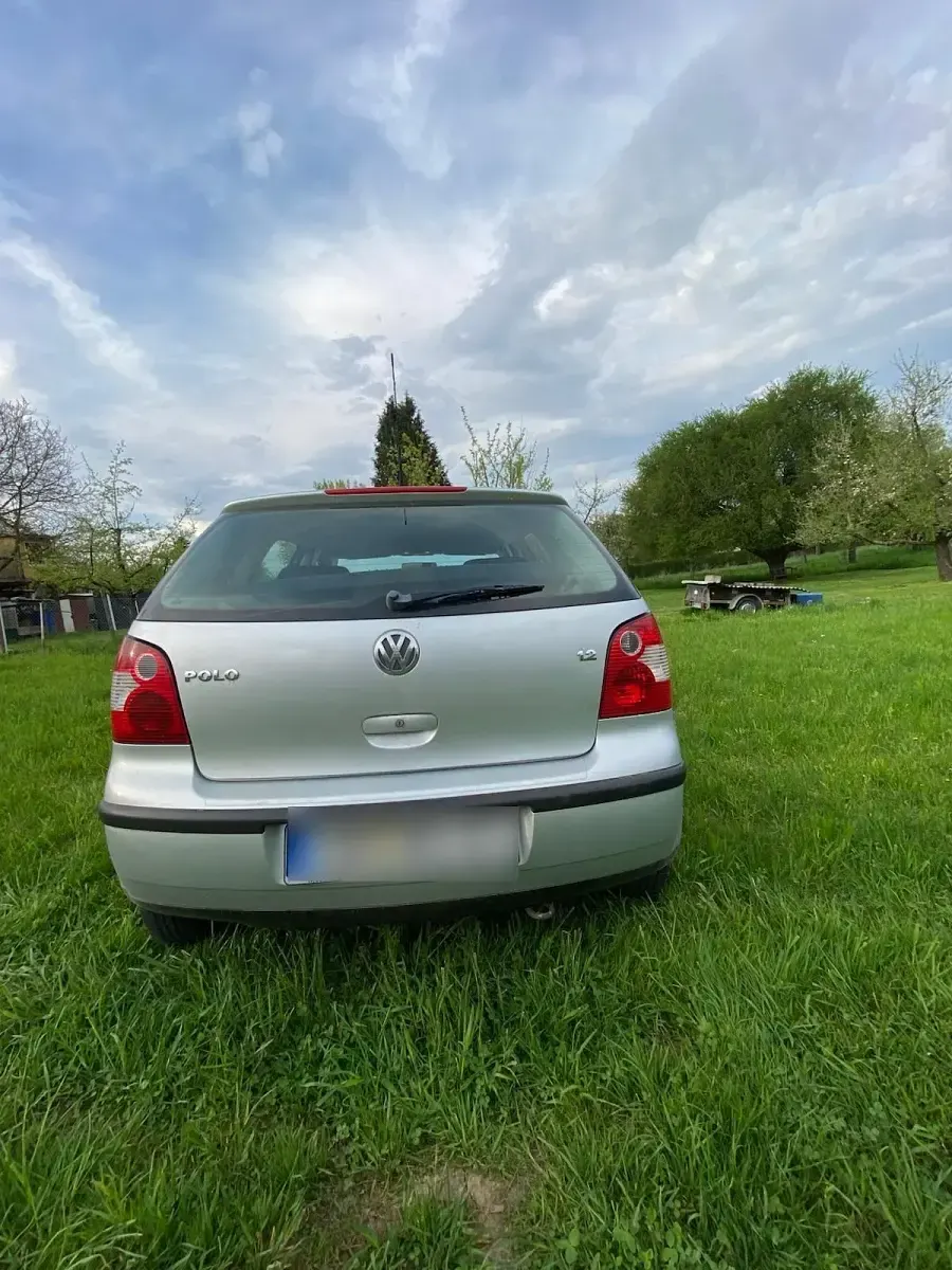 Gebraucht VW Polo 60 PS (44 kW) 2002 Silber Kleinwagen