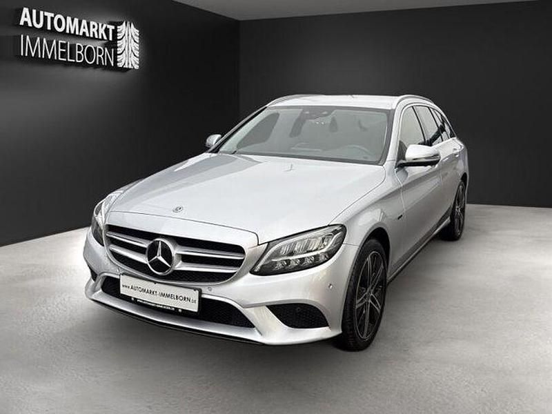 Gebraucht Mercedes C300e 320 PS (235 kW) 2020 Silber Kombi