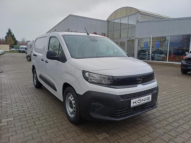 Neu Opel Combo Edition 102 PS (75 kW) 2025 Weiß Limousine