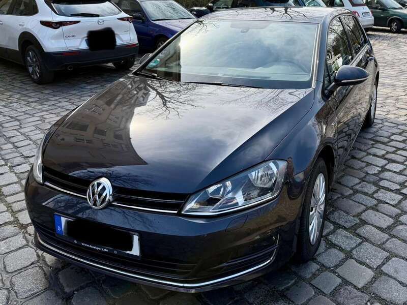 Grau Gebraucht 2015 VW Golf VII LOUNGE Limousine | 11.000 € (Guter Preis) - Bild 1/4
