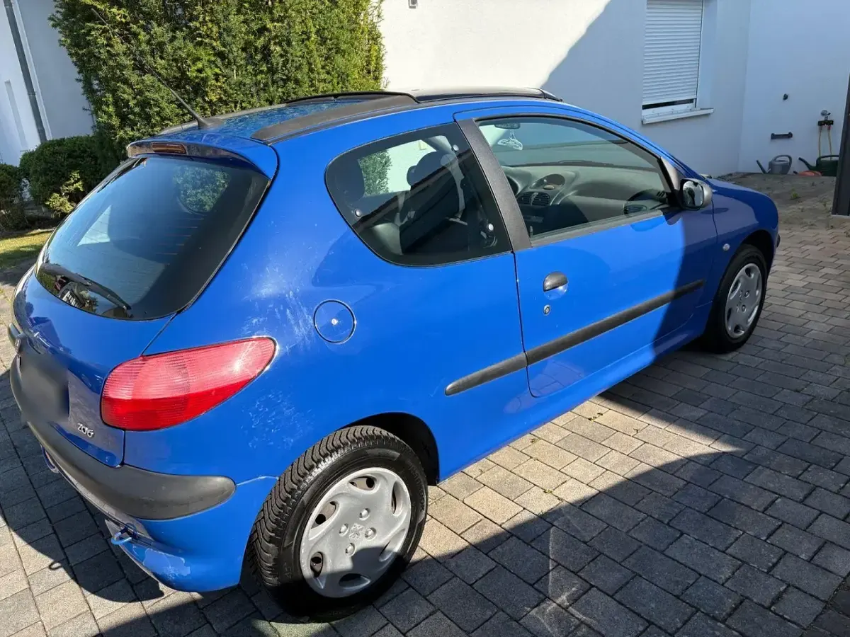 Gebraucht Peugeot 206 Filou 60 PS (44 kW) 2001 Blau Limousine