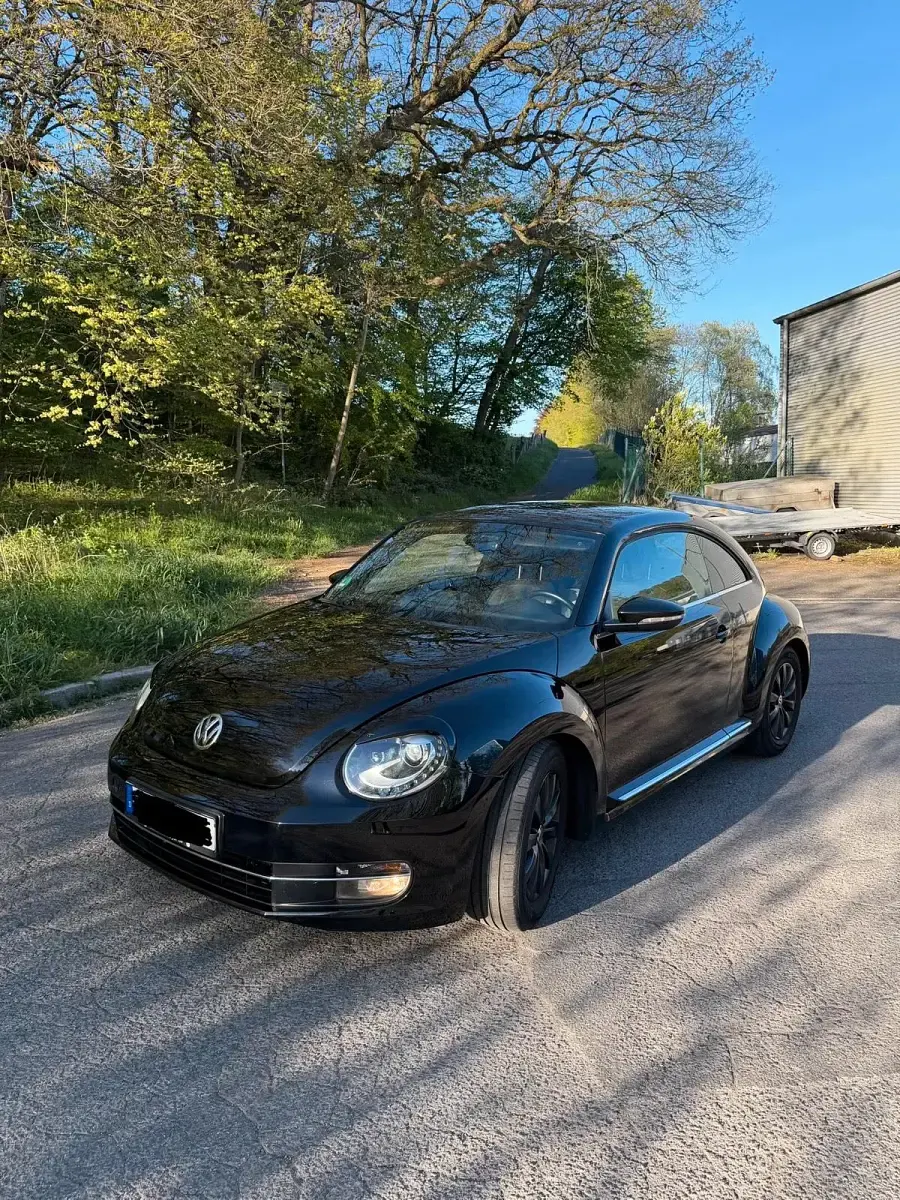 Gebraucht VW Beetle Exclusive 105 PS (77 kW) 2013 Schwarz Kleinwagen