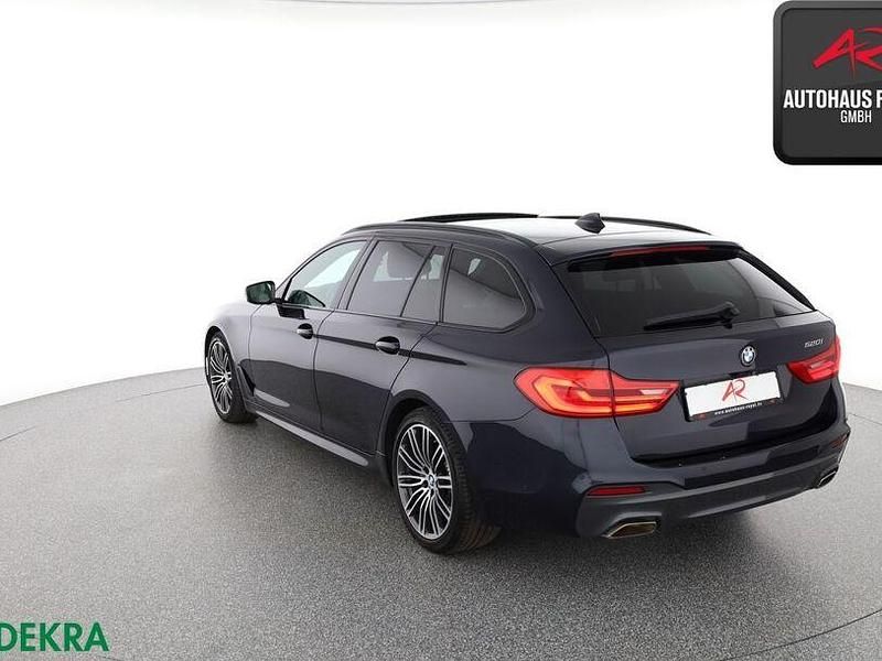 Gebraucht BMW 520 M Sport 184 PS (135 kW) 2020 Schwarz Limousine