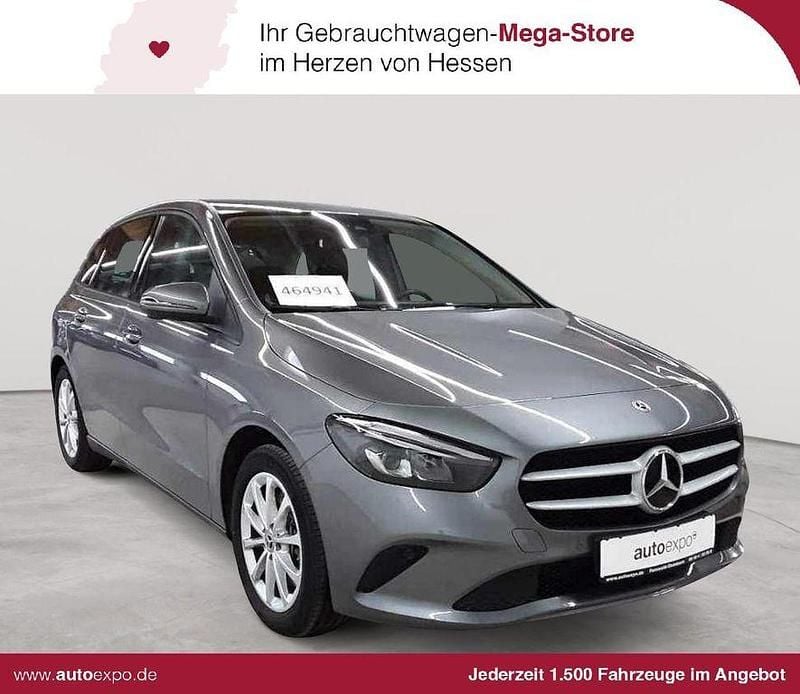 Grau Gebraucht 2021 Mercedes B250e Van / Kleinbus | 19.390 € (Superpreis) - Bild 1/4