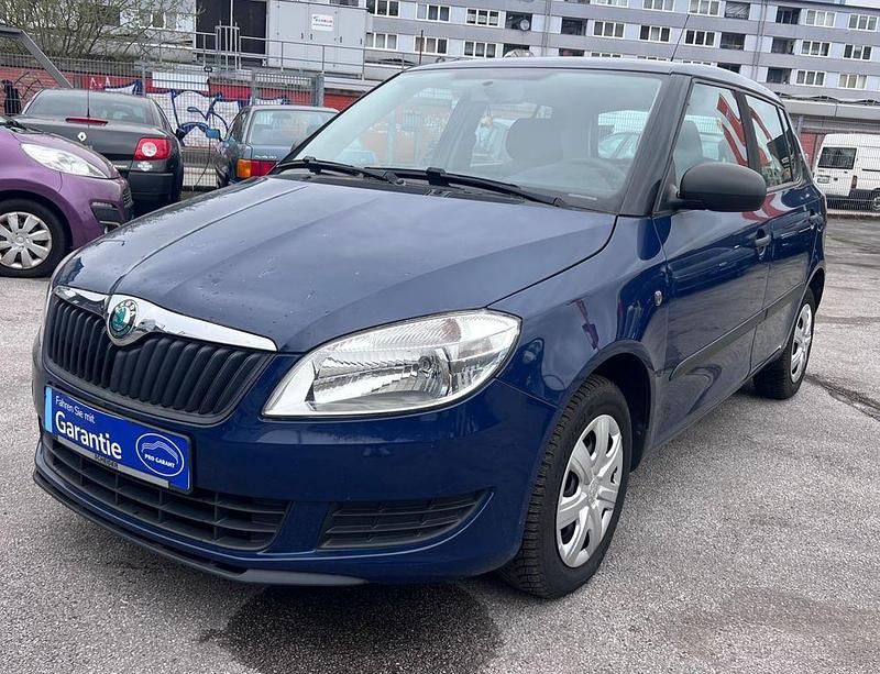 Gebraucht Skoda Fabia Special 86 PS (63 kW) 2011 Blau Limousine