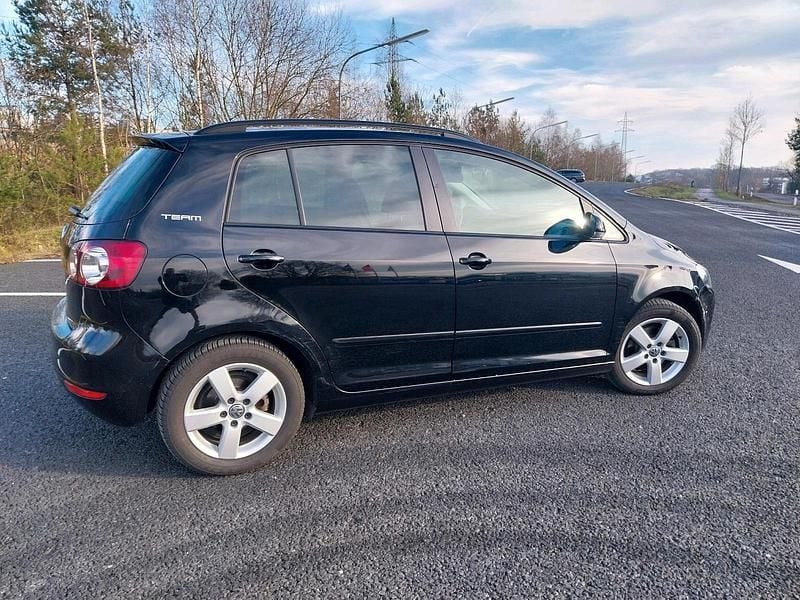 Gebraucht VW Golf Plus Cross 80 PS (58 kW) 2010 Schwarz Van / Kleinbus