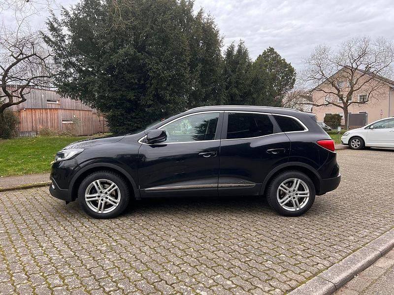 Gebraucht Renault Kadjar Collection 131 PS (96 kW) 2017 Schwarz SUV