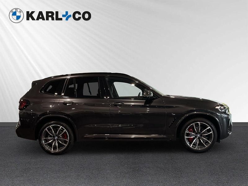 Grau Gebraucht 2024 BMW X3 Efficient Dynamics SUV | 49.990 € (Superpreis) - Bild 1/4